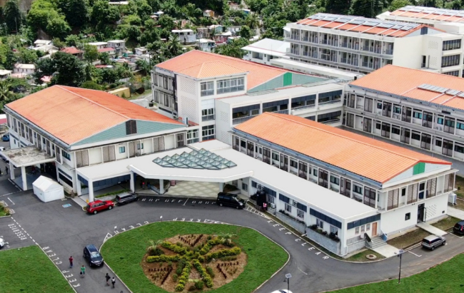 Dominica-China Friendship Hospital offers free medical care for youth