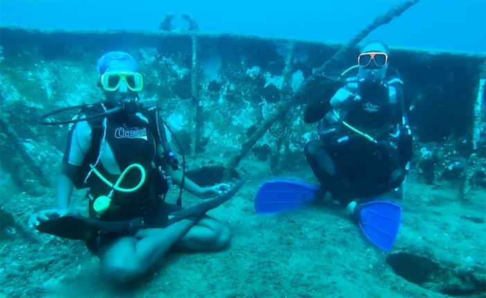 Saint Lucia hotel offers underwater yoga classes to visitors